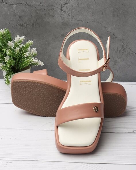 Melissa lip 2025 ad sandals