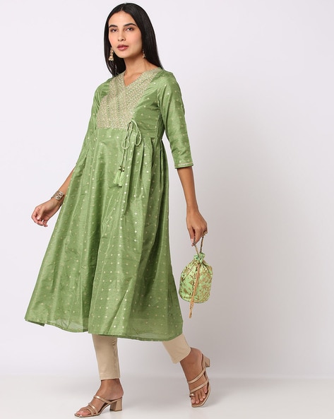 Buy Printed Panelled Straight Kurta Online at Best Prices in India -  JioMart.