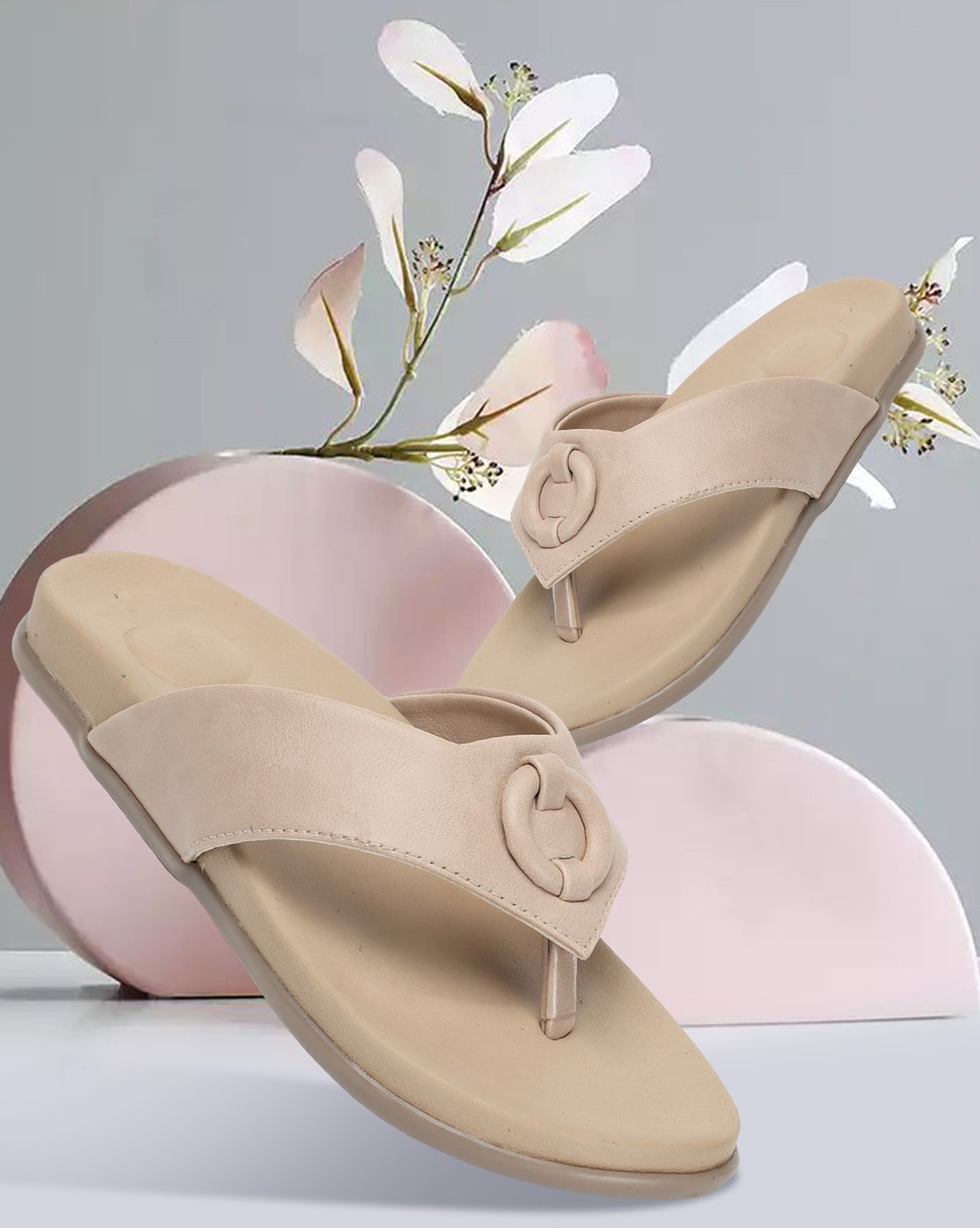 Buy Gold Flip Flop & Slippers for Women by Metro Online | Ajio.com
