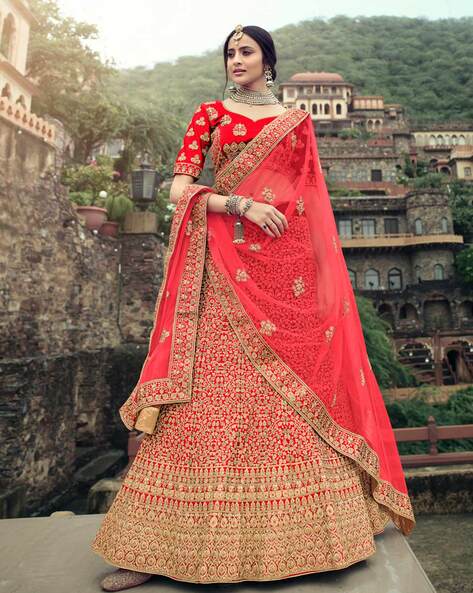 Buy Bridal Shivomi Lehenga Online From Anita Dongre