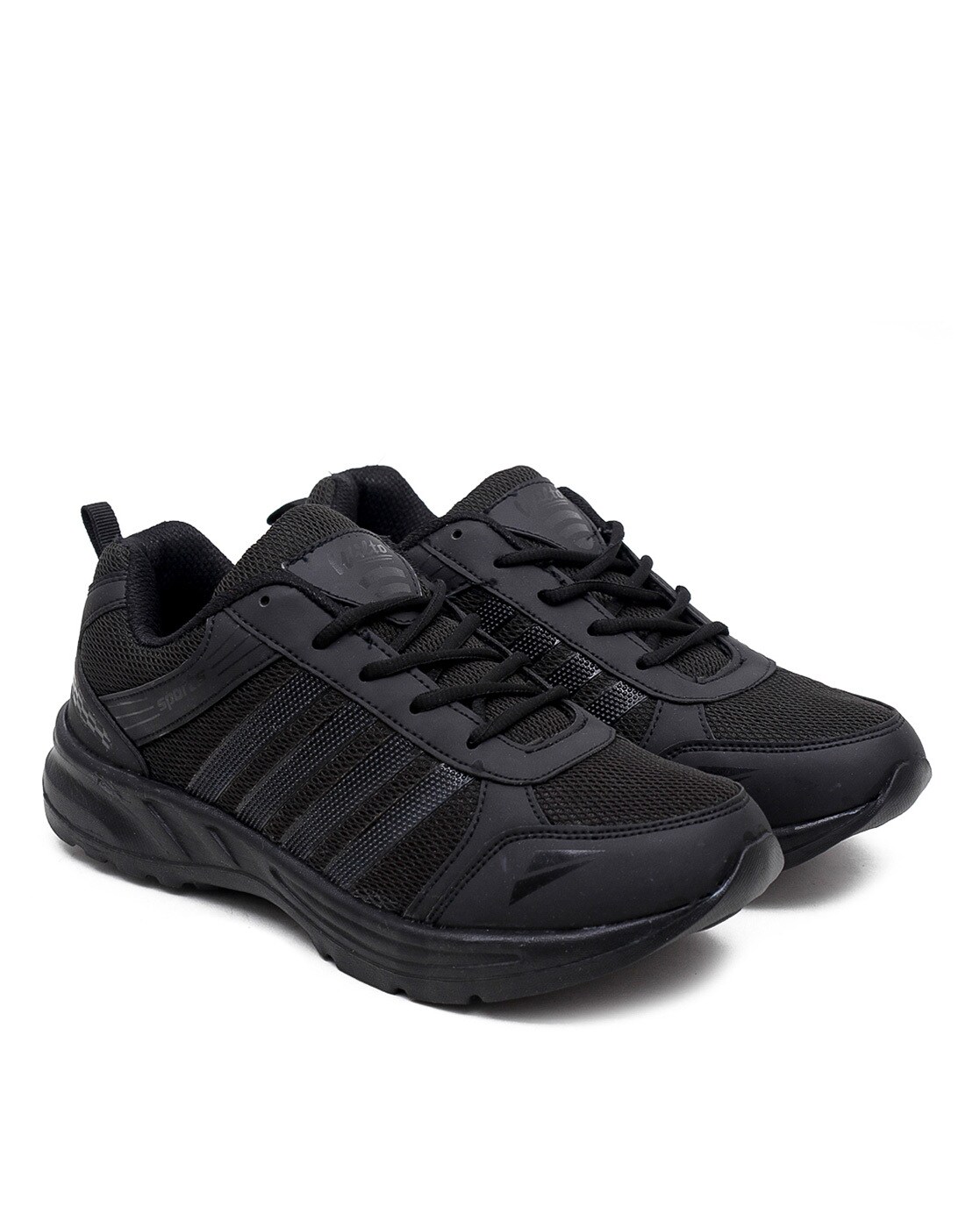 Complete black shop sports shoes