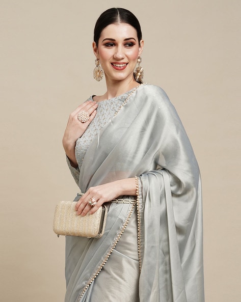 Metallic Silver White Handloom Saree at Karustuti