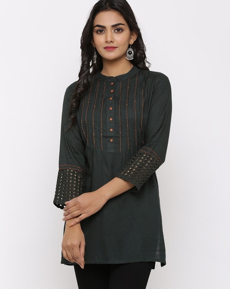 Buy Black Kurtis & Tunics for Women by AAYUMI Online