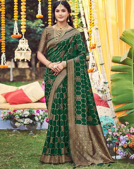 Buy Exotic India Elegant Pure Chiffon Green-Glow Banarasi Saree (Unstitched  Blouse). Handloom Zari Woven | Handmade | at Amazon.in