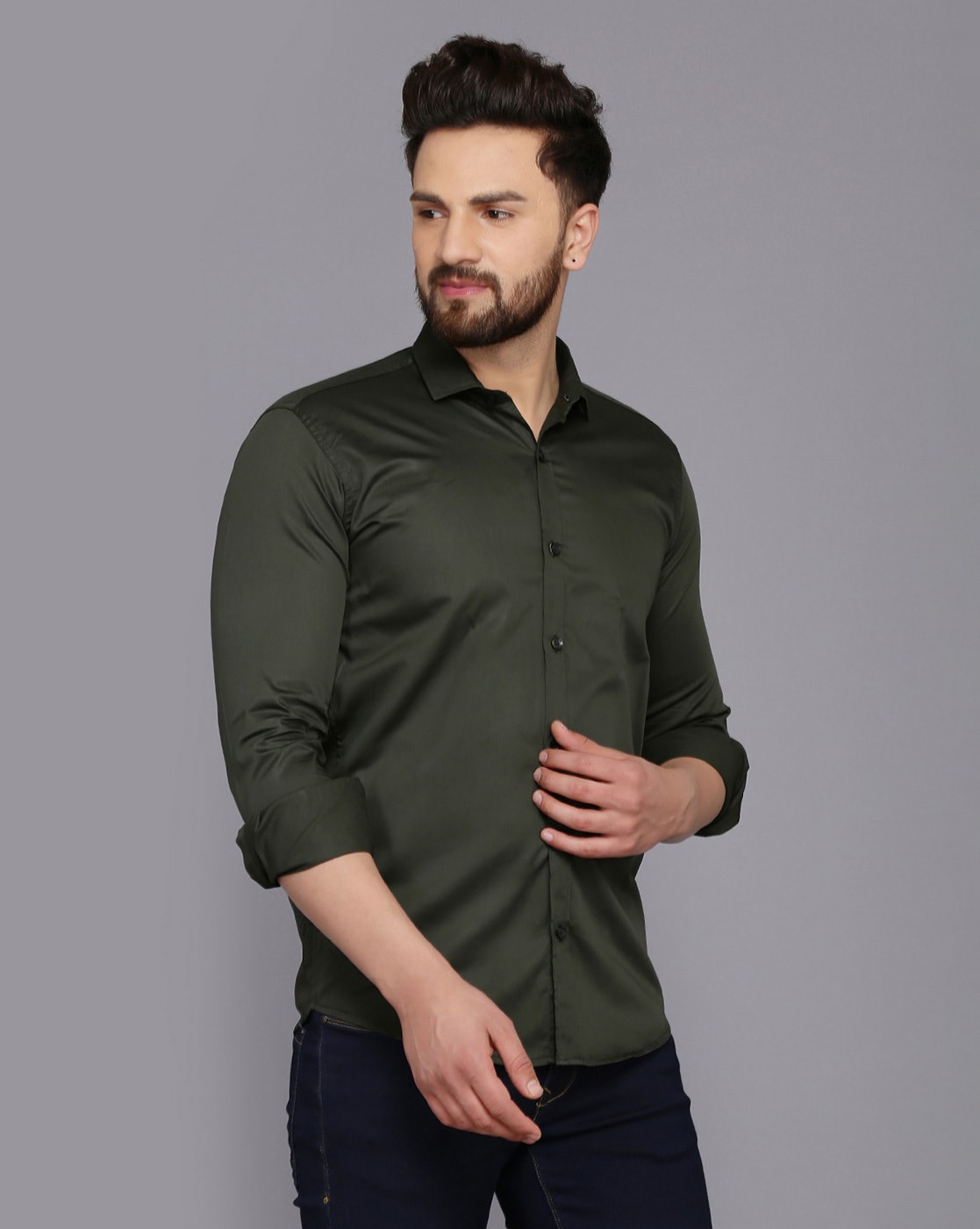 Buy online Mens Solids Formal Shirt from shirts for Men by Showoff for ₹849  at 66% off | 2024 Limeroad.com