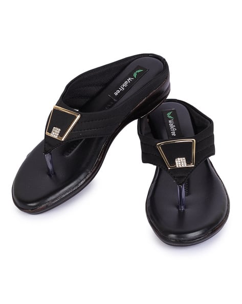 Buy Black Flat Sandals for Women by WALKFREE Online