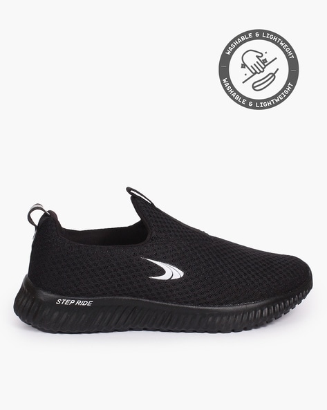 Men Mid-Top Slip-On Walking Shoes