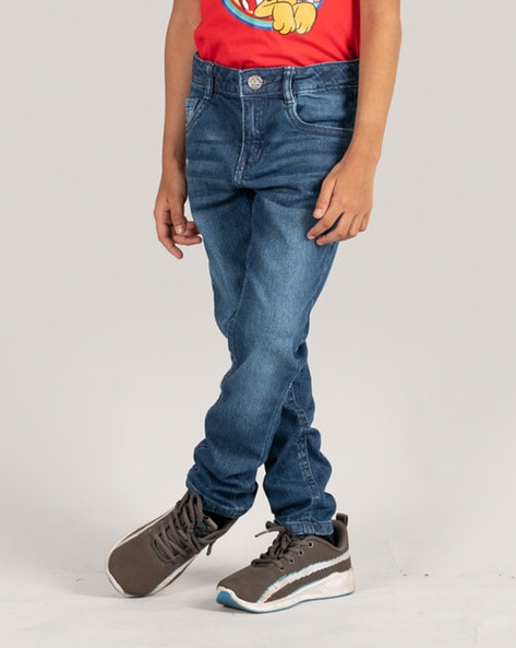 Mid Rise Jeans with Insert Pockets