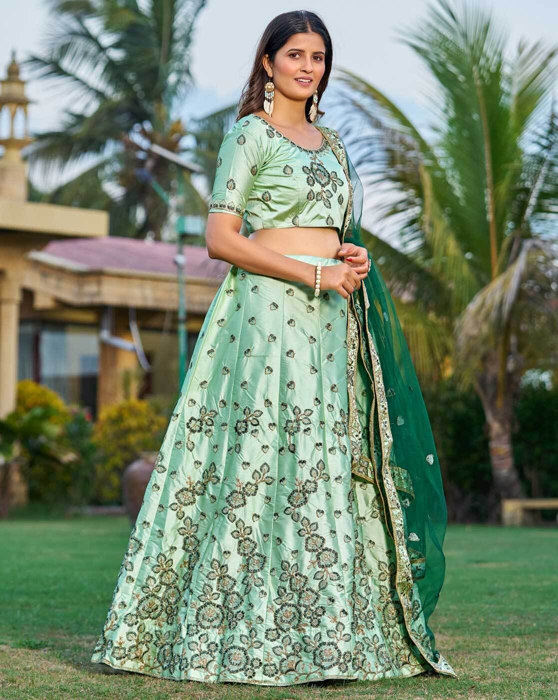Best Indian Bridesmaid Outfit Ideas? Lehenga Under 2500 - More Than Pants