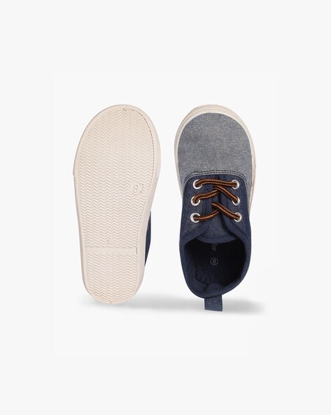 fcity.in - Ozzy Star Design Blue Denim Shoes For Mens / Relaxed Trendy Men