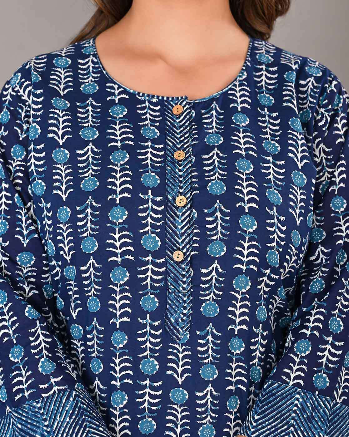 Pin by santha Bala on cotton dream | Kurti neck designs, Kurta neck design, Salwar  neck designs