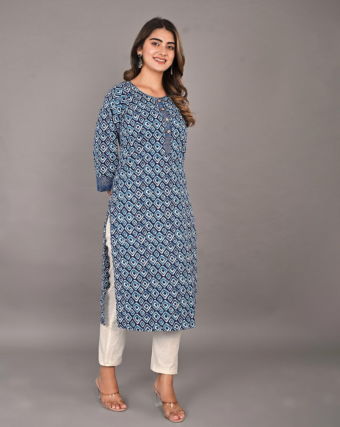 Lobha Deepthis- Handcrafted Size Inclusive Kurtas, Bottoms and Fabric