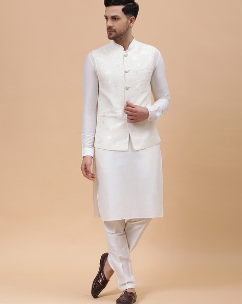 York Stylish White Jacquard Three Piece Wedding Suits | Allaboutsuit