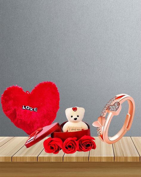 Valentine Gift Ideas Diamond Heart Ring 12792 - Susan Eisen Fine Jewelry &  Watches