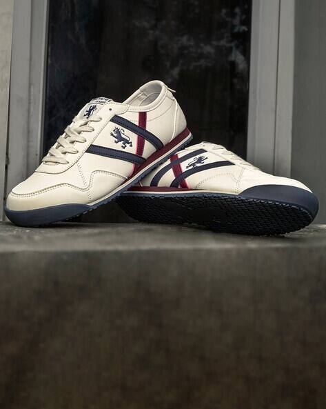 RED TAPE Men Low-Top Lace-Up Sneakers