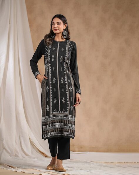 Winter kurtas 2025 for ladies