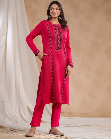 Round-Neck Straight Winter Kurta