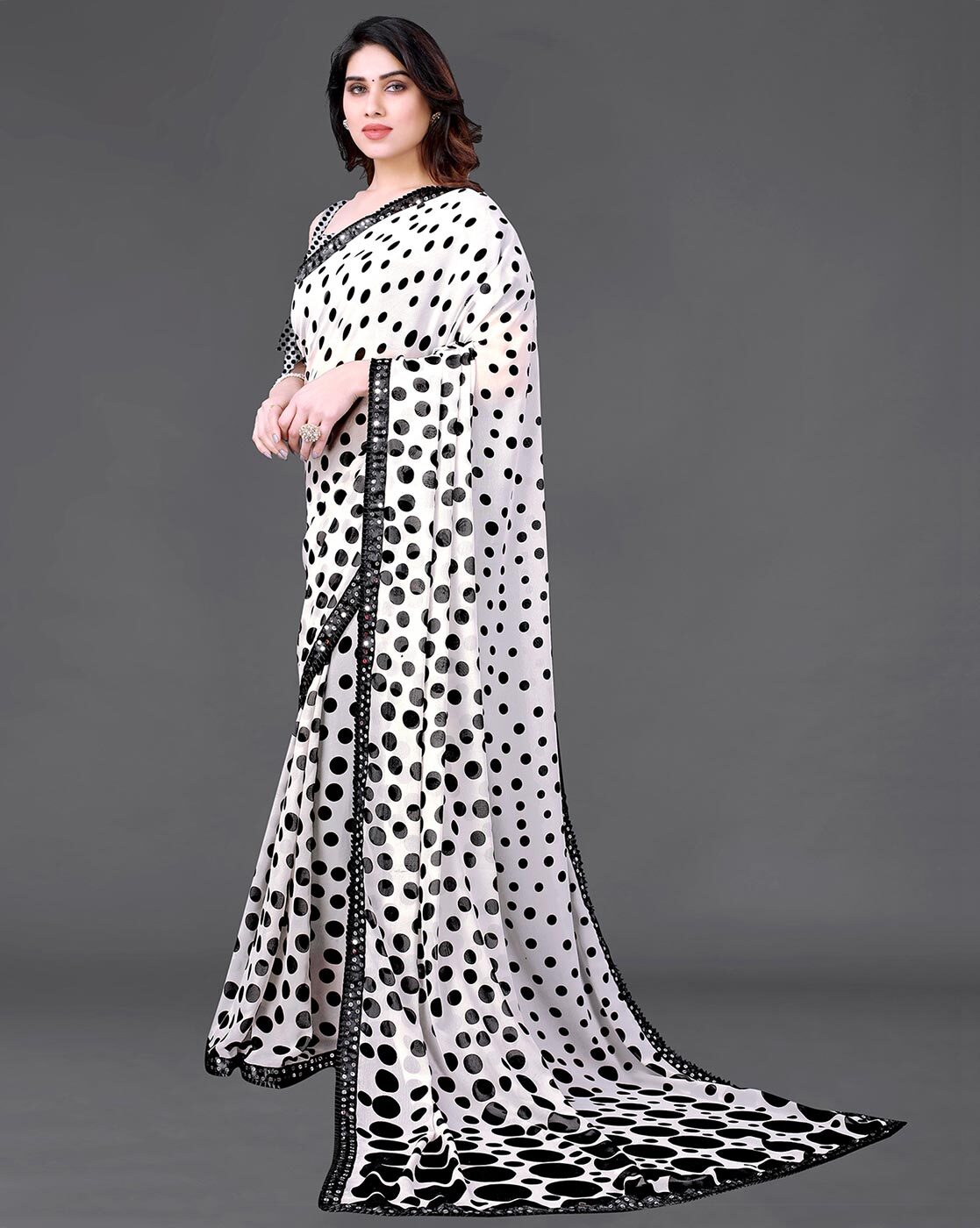 Buy Panther Chiffon Black and White Digital Print Saree in India | Drapemall