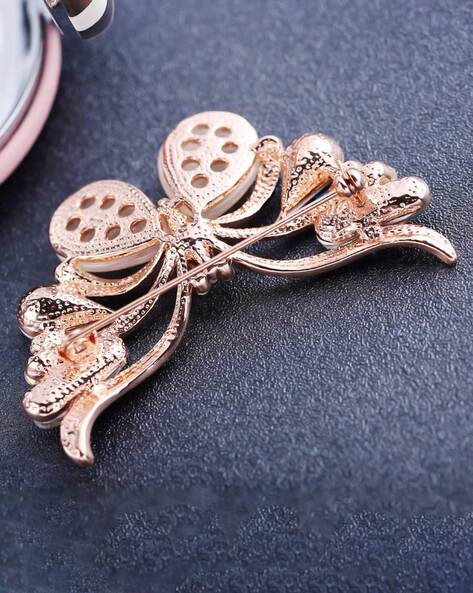 Buy Gold Brooches & Pins for Women by Vendsy Online