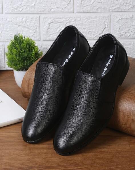 Round shape formal store shoes