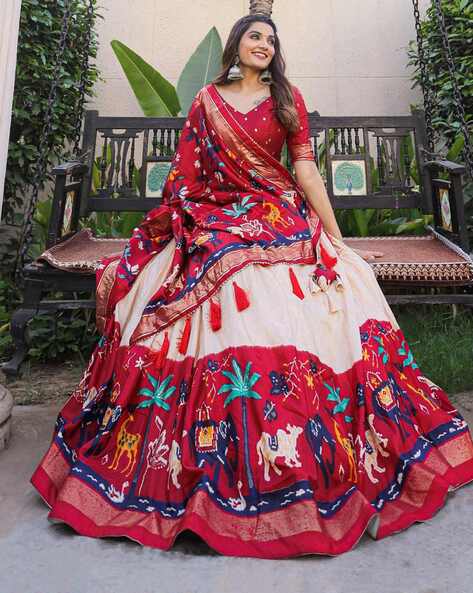 Off White Embroidered Organza Silk Lehenga Choli With Dupatta 2127LG05