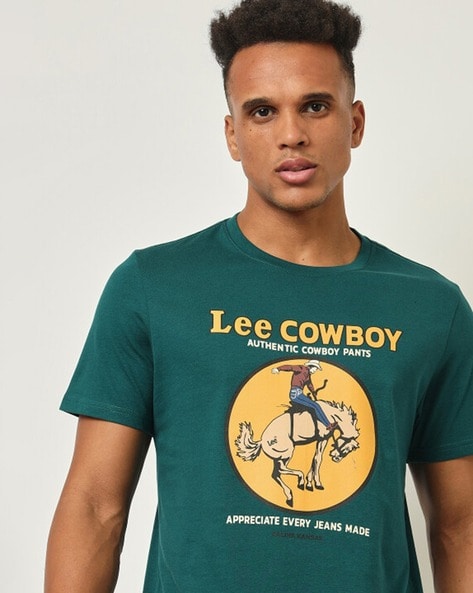 lee graphic tee