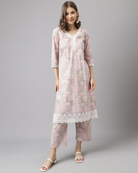 Buy Fuchsia Kurta Suit Sets for Women by In Weave Online | Ajio.com
