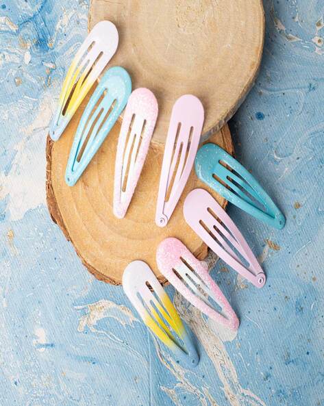 Colourful shop hair clips