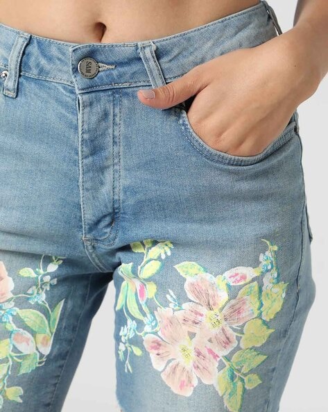 Floral Print Hot Pants with Belt