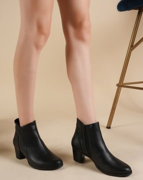 Women s Boots Online Low Price Offer on Boots for Women AJIO