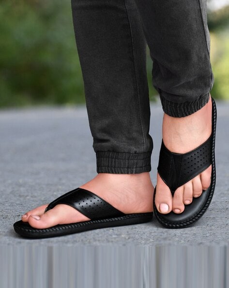 Buy Black Flip Flop & Slippers for Men by SHUAN Online