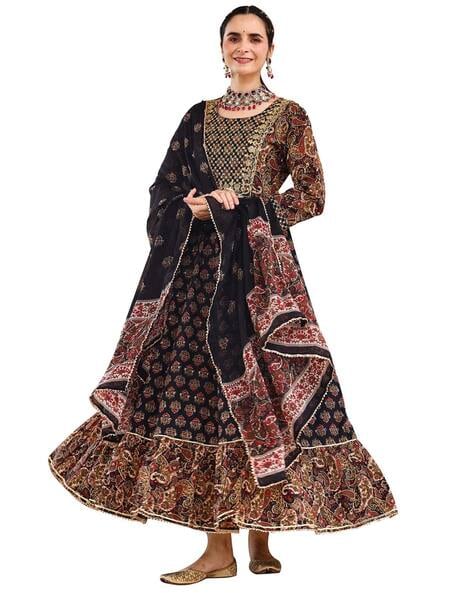 Plain Black Presenting New Anarkali Faux Georgette Gown With Dupatta, Party  wear at Rs 800 in Surat