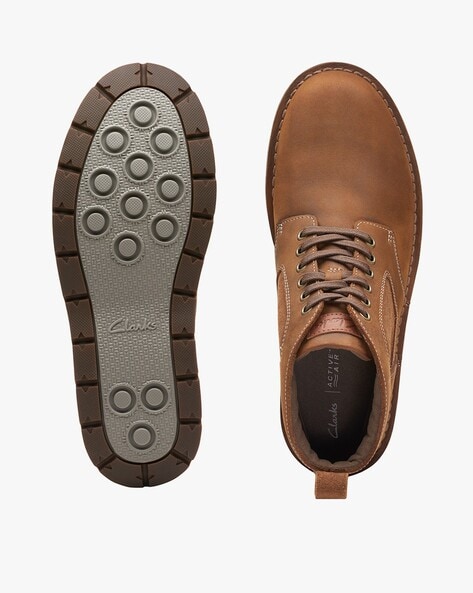 Clarks active on sale air mens boots