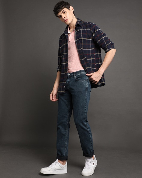 Upto 80% Off On Levi’s Clothing