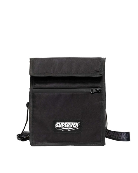 Buy Black Sports & Utility Bag for Men by SUPERVEK Online | Ajio.com