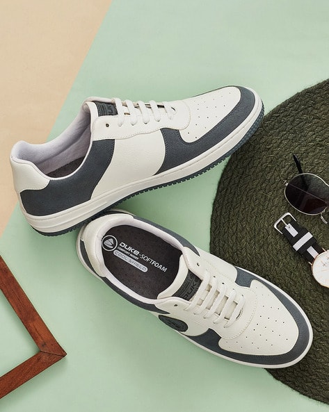 Men Colourblock Lace-Up Sneakers