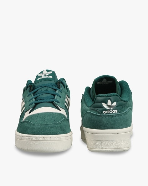 Emerald green sales adidas shoes