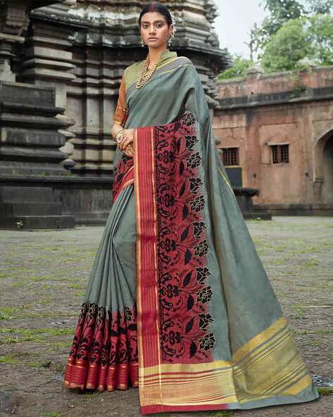 Buy Angoshobha Grey Traditional Handloom Linen Jamdani Saree with  Unstitched Blouse online