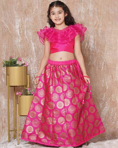 crop top lehenga Archives - ChicLifeByte