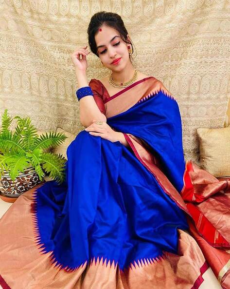 Royal Blue and Tomato Red color pochampally ikkat pure silk handloom saree  with pochampalli ikkat design -