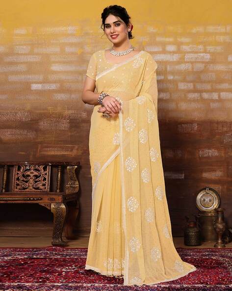 12 Bollywood actresses who nailed yellow saree! | mirchiplus