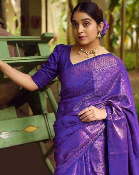 Purple Handloom Pure Katan Silk Banarasi Saree With Sona Rupa Cutwork –  WeaverStory