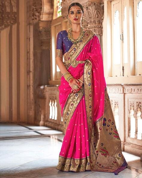 Sleeves Blouse Designs For Contrast Silk Sarees Indian Saree With Contrast  Blouse Designs #sar… | Blouse design models, Saree trends, Designer saree  blouse patterns