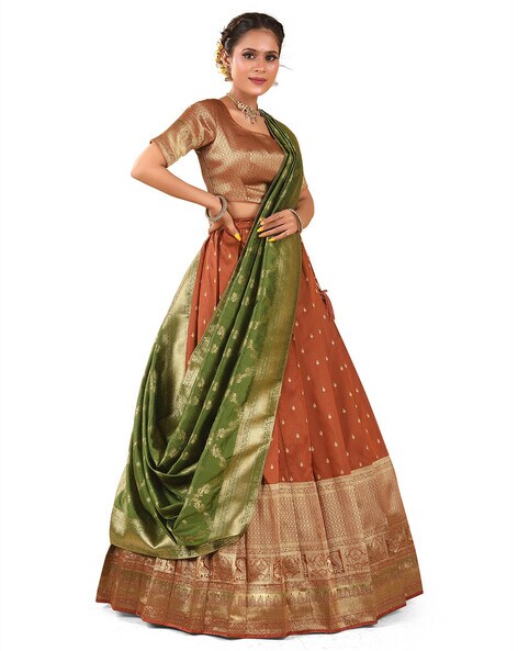 Brown Temple Designed Kerala Tissue Kasavu Half Saree/ Dhavani Set – Ninikaa