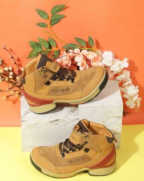 Red chief shoes hotsell price list with picture