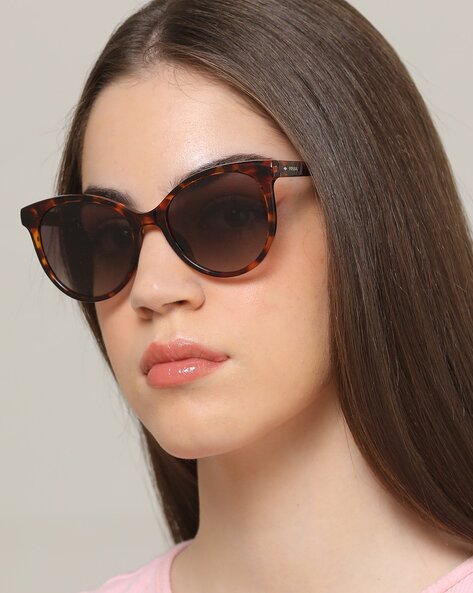 Buy Burberry Women Gold Round Metal Sunglass Online - 727637 | The  Collective