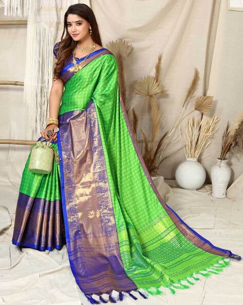 Buy Green Silk Embroidered Floral Sweetheart Neck Saree With Blouse For  Women by Prisho Online at Aza Fashions.