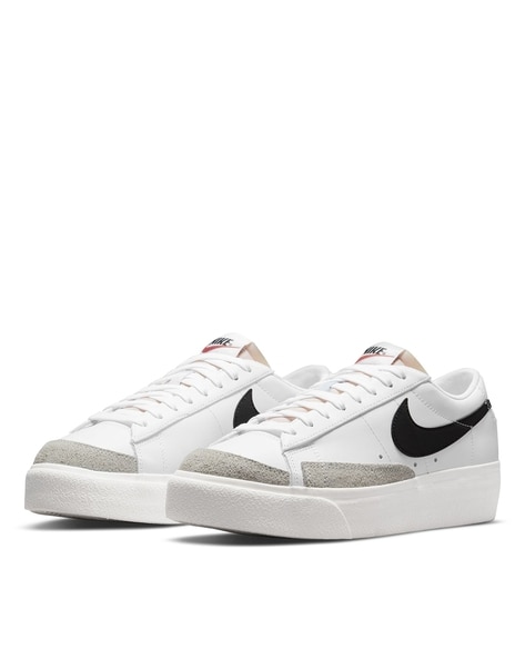 Nike black and outlet white platform sneakers