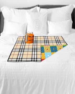 Printed Waterproof Reversible Food Mat 36" x 36"