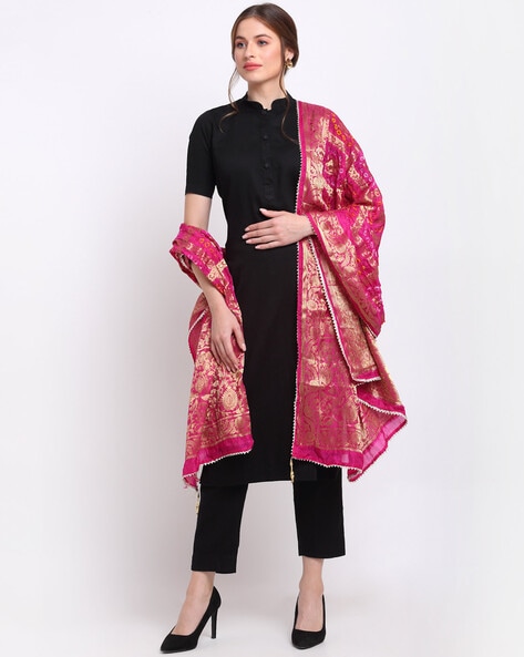 Black cotton kura and pants with pink dupatta - set of three by Label  Krisha | The Secret Label